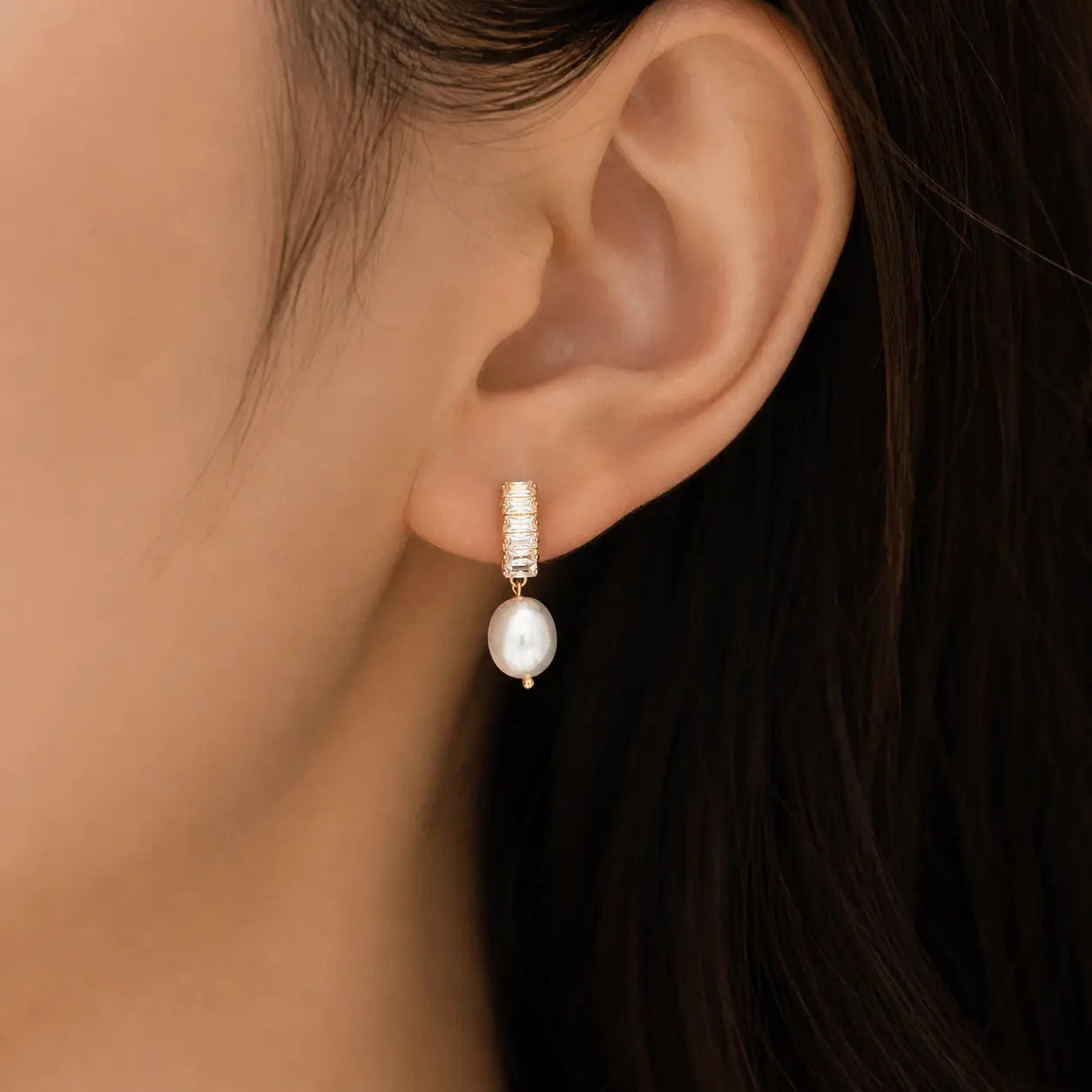 pearl drop earrings gold plated crystal bar design