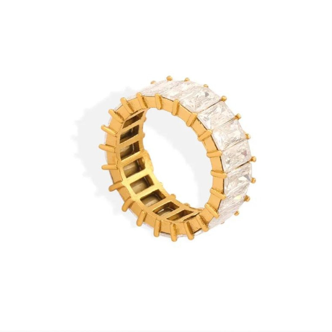 Crystal loop ring 18K